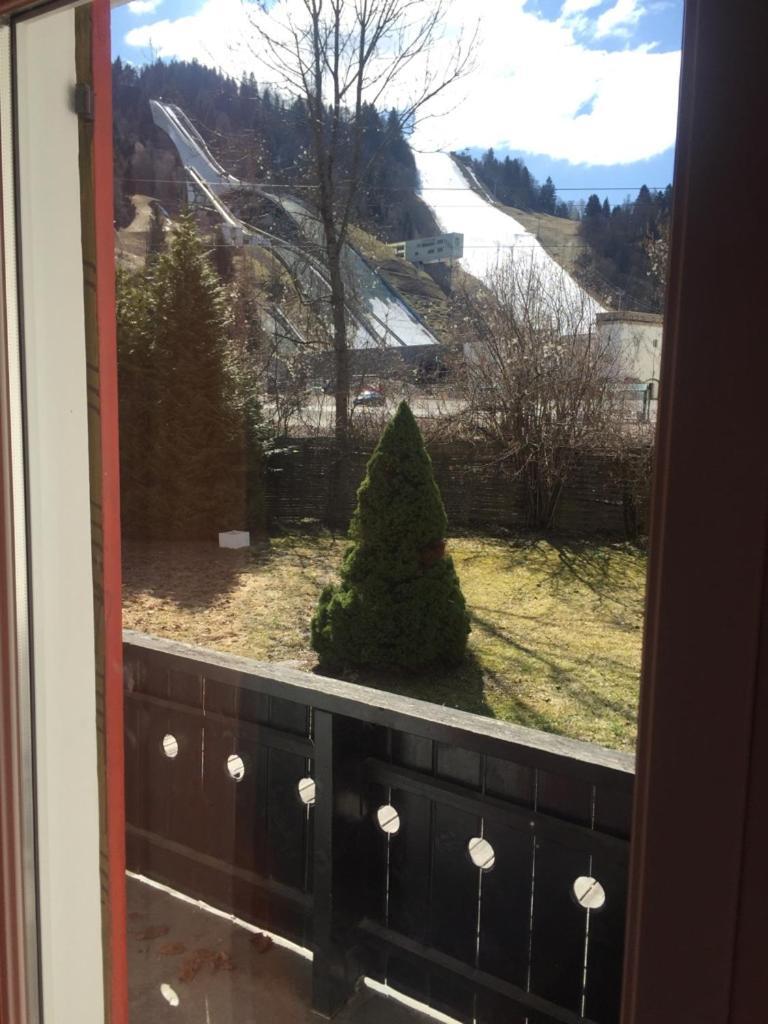 Hostel Der Athleten Garmisch-Partenkirchen Dış mekan fotoğraf